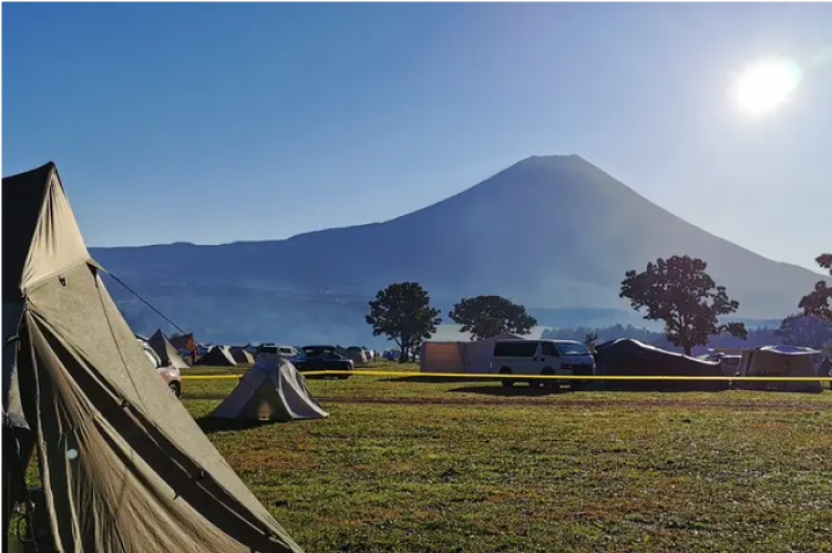 露營地住宿＆在富士山美景旁烤肉